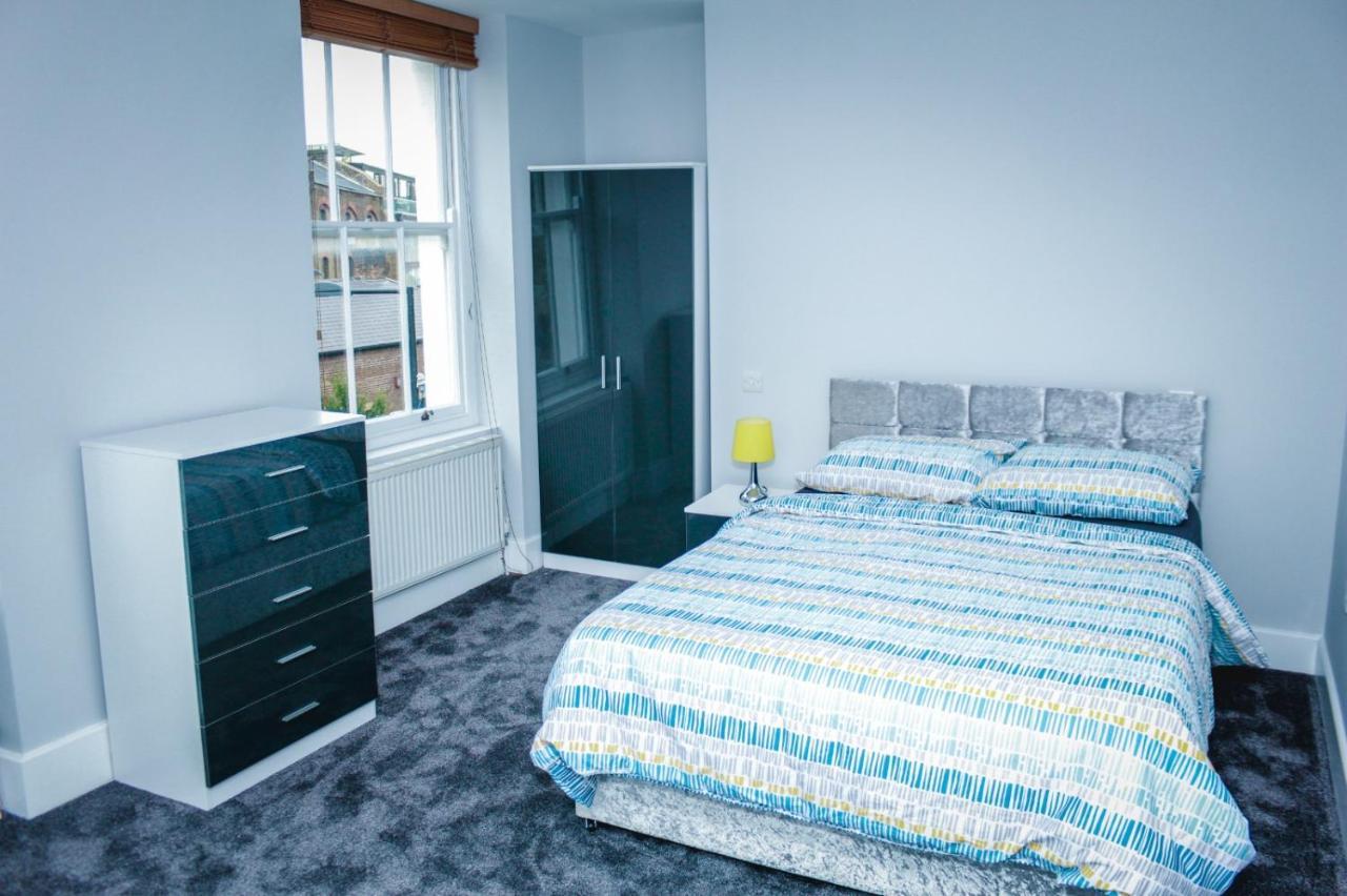 Camden Large 2 Bedroom Flat Guest House Londen Buitenkant foto