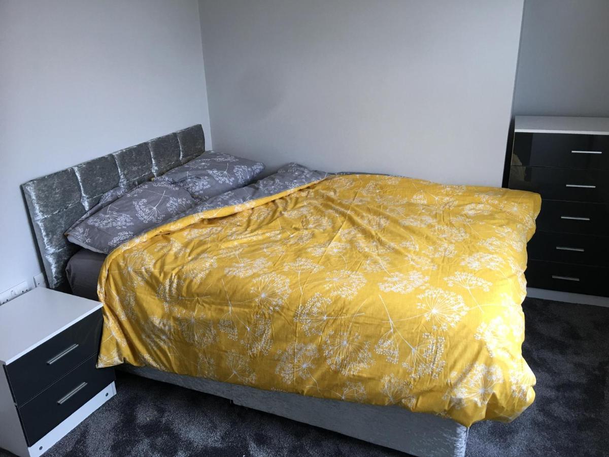 Camden Large 2 Bedroom Flat Guest House Londen Buitenkant foto